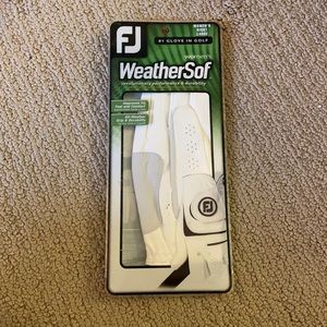 Women’s large FootJoy glove